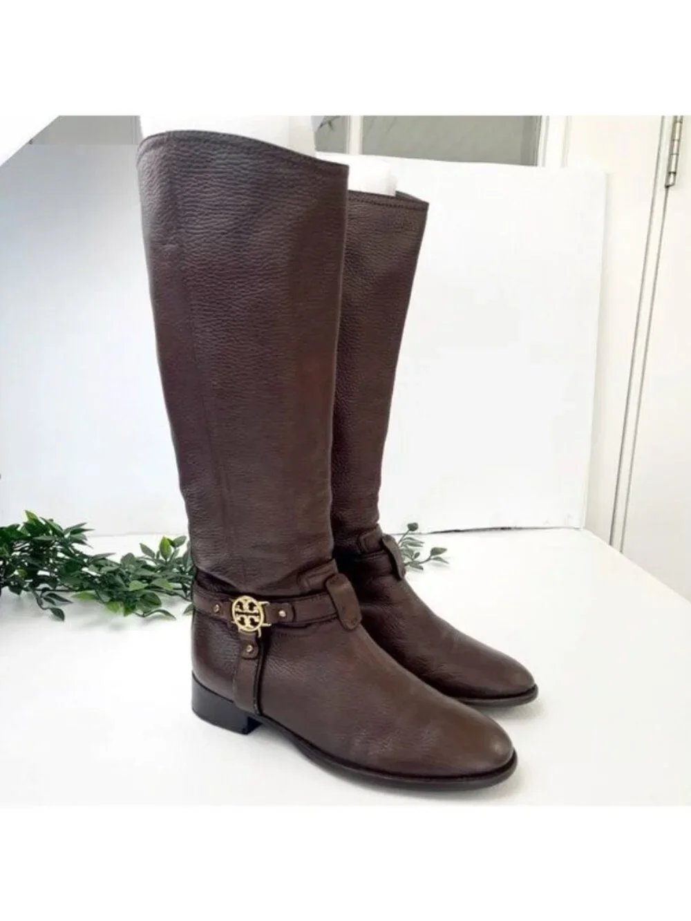 TORY BURCH Brown Leather Riding Boots with golden hardware logo strap 7.5